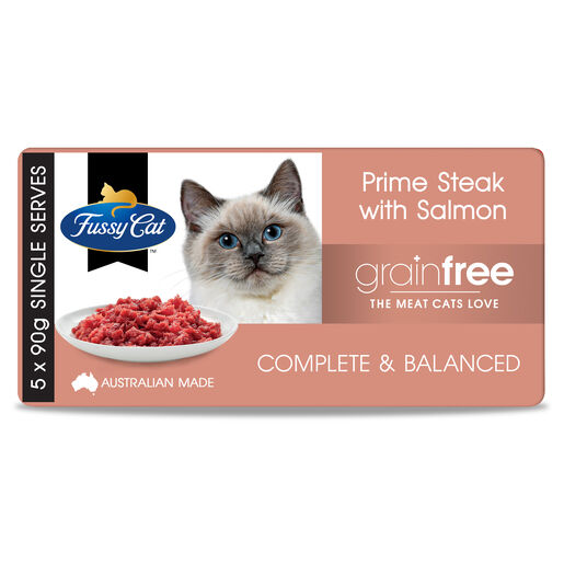 Fussy Cat Grain Free Prime Steak with Salmon Chilled Cat Food 5 x 90g